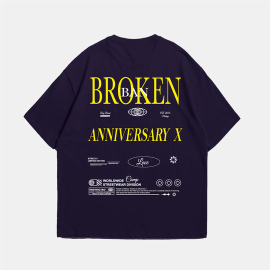 Maglietta blu navy per l'anniversario