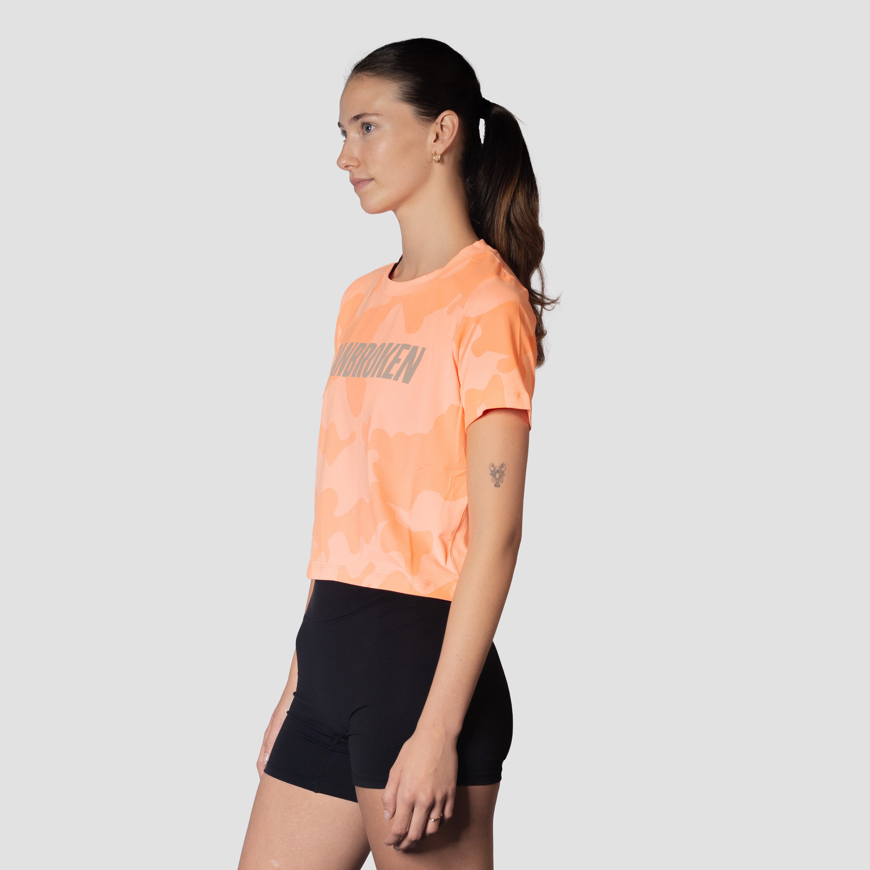 Ubuntu Engineered Neon Women