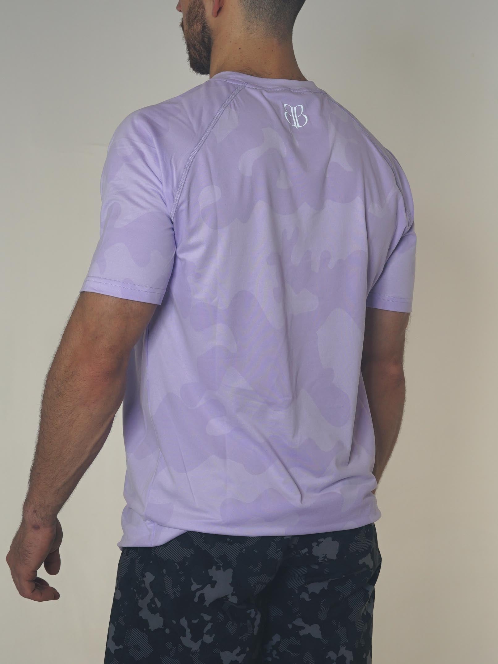 <tc>Ubuntu Leivan Men</tc>
